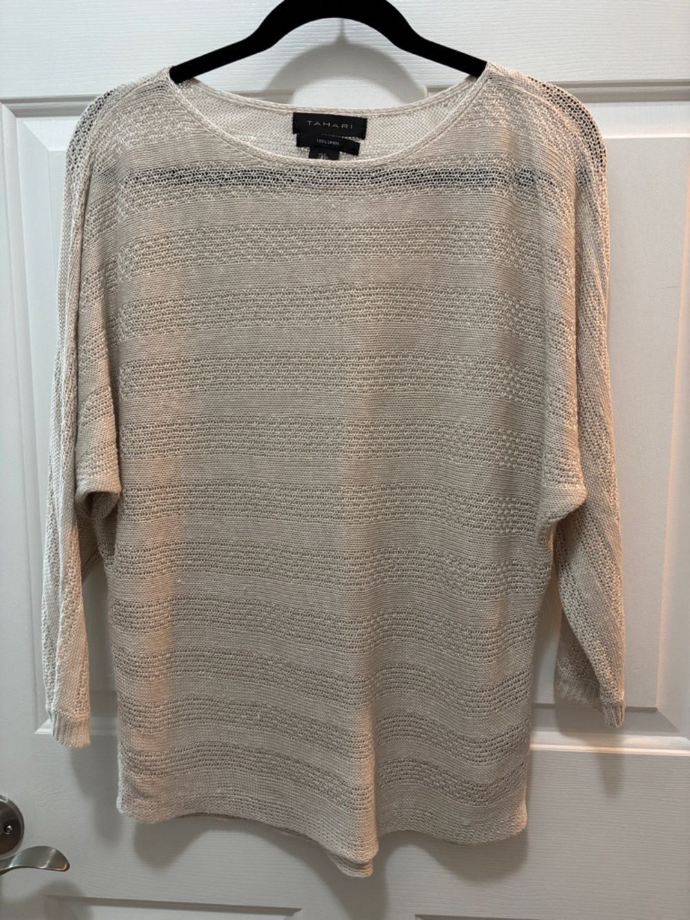 Tahari Lightweight linen Knit Pullover Sweater - light Beige EUC Small